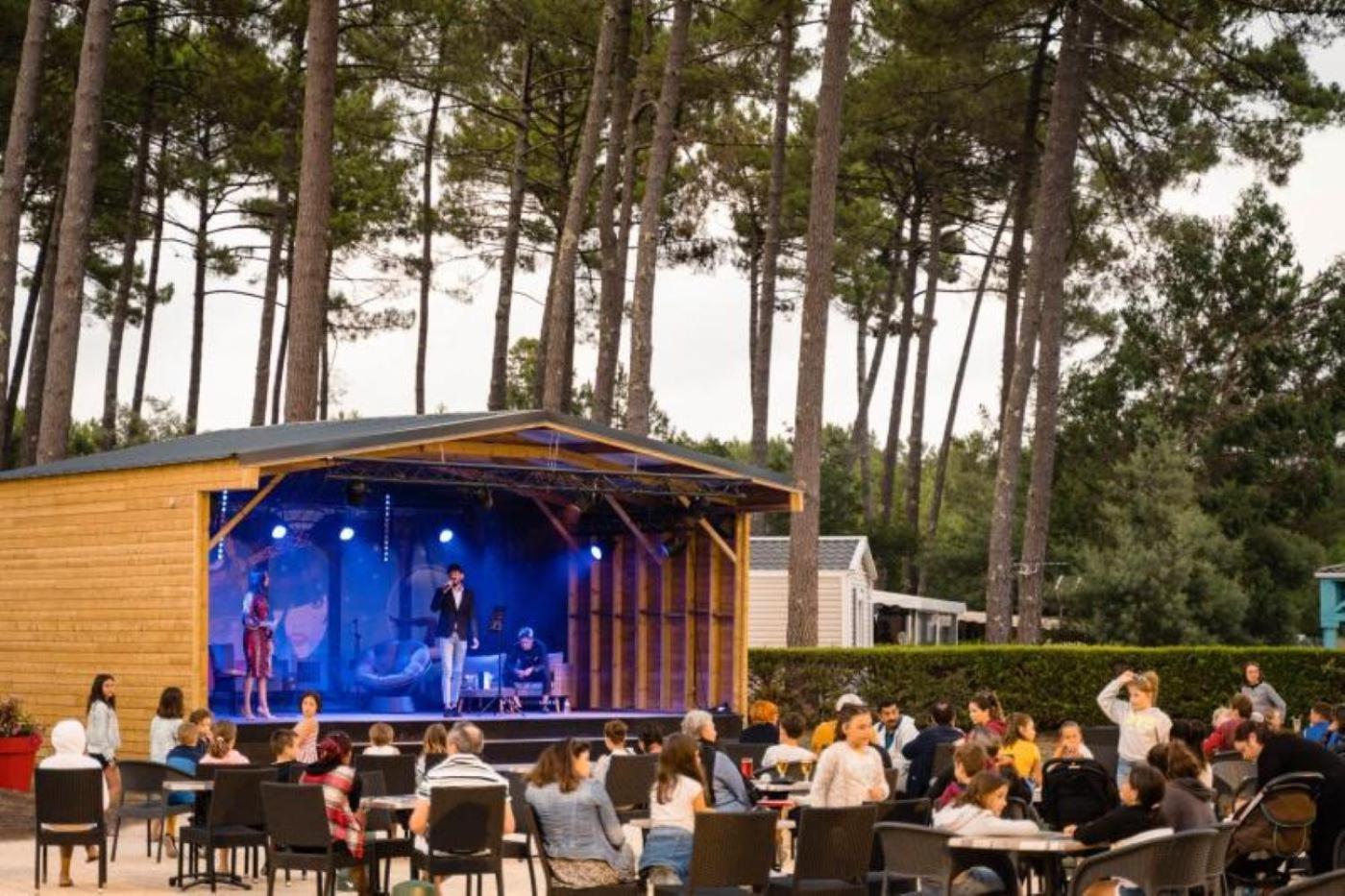 Sbvacances Tout Confort 2Ch Et 1Sdb, Environnement Calme Et Verdoyant Dans Camping 4 Etoiles Saint-Julien-en-Born Bagian luar foto